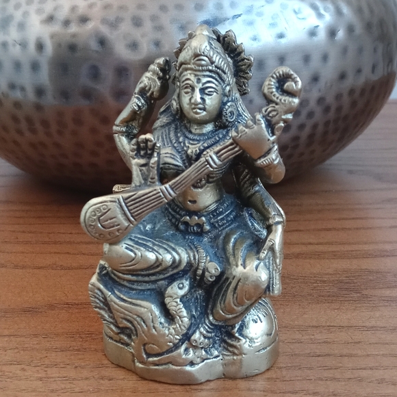 Antique Vintage Brass Hindu Goddess Saraswati Sculpture / 4” Figurine - Picture 14 of 15